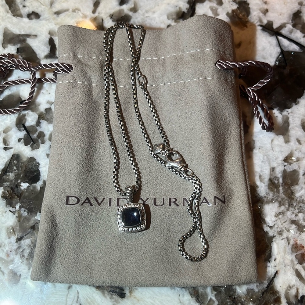 David Yurman petite Albion pendant necklace